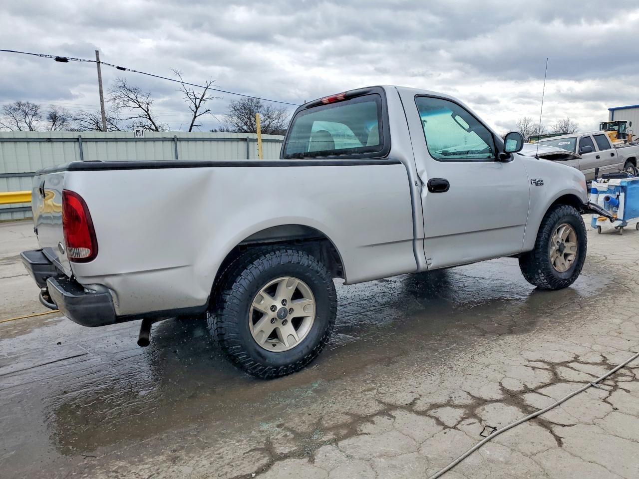 2003 FORD F150 photo 3