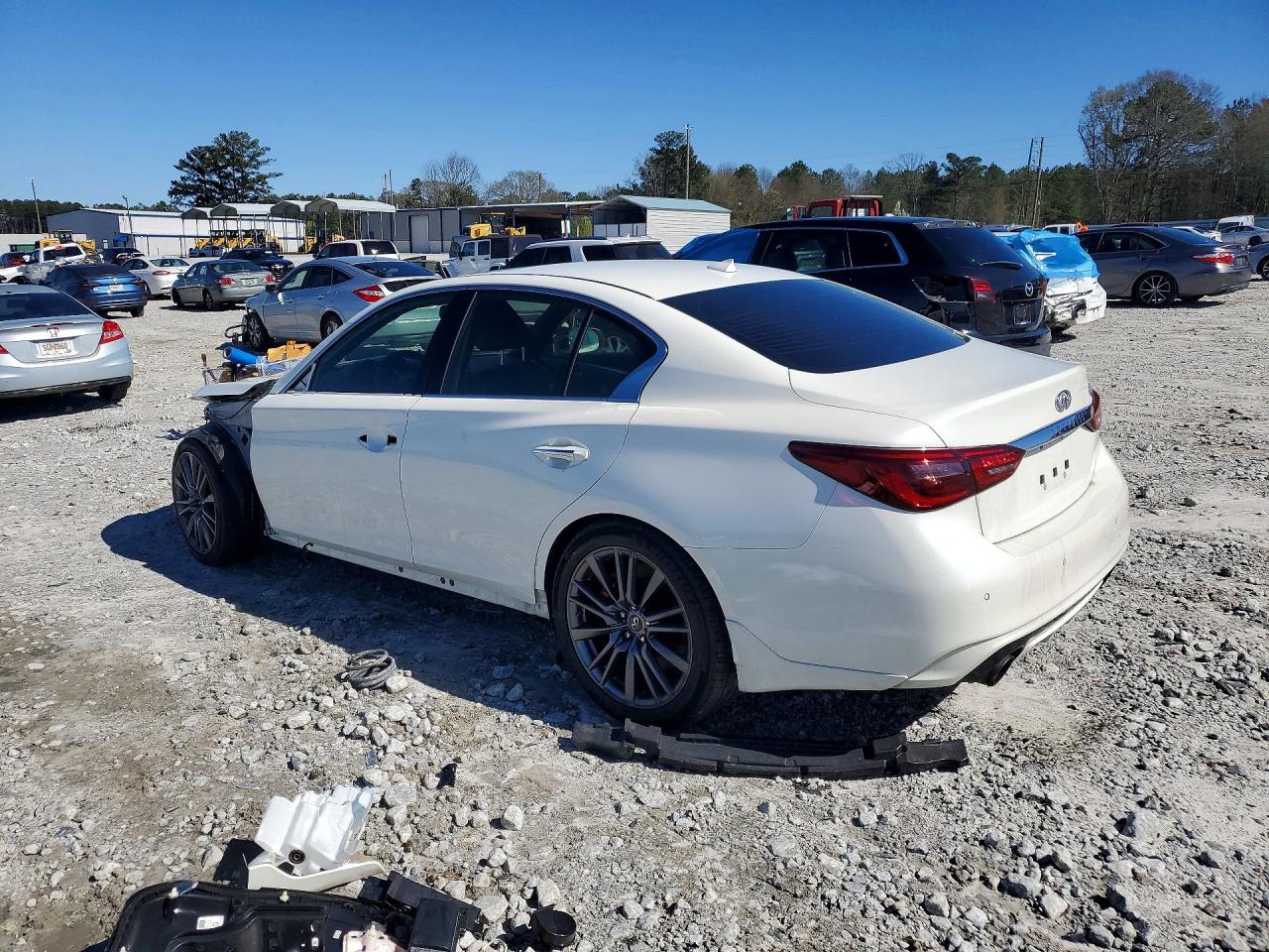 2018 INFINITI Q50 RED SPORT 400 photo 3