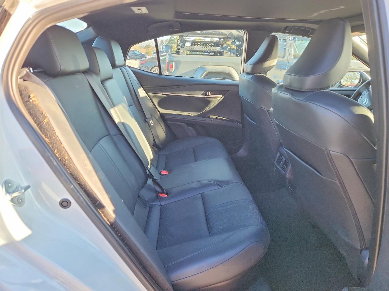 2025 TOYOTA CAMRY XSE photo 19