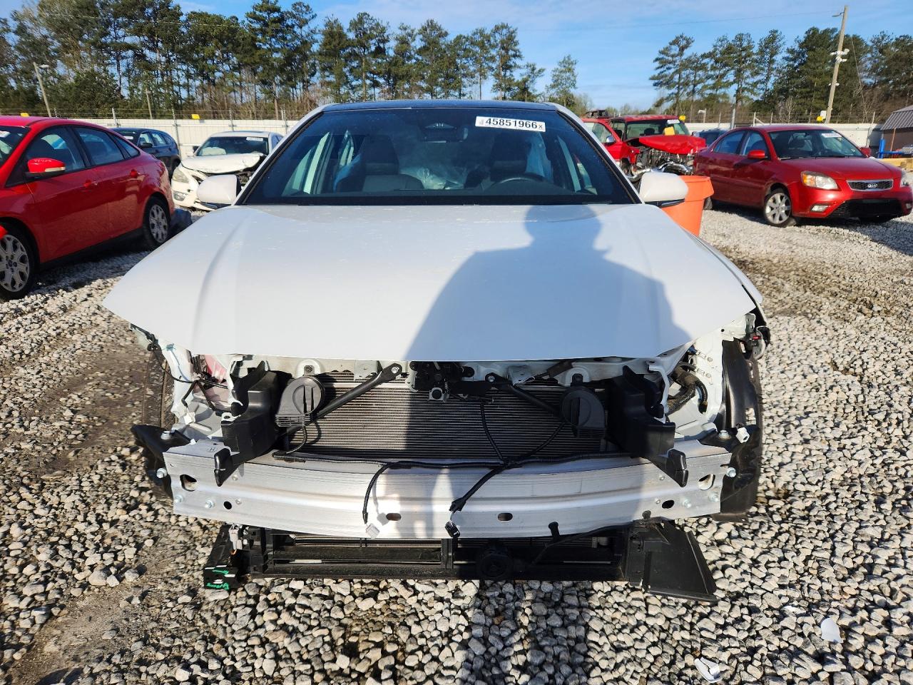 2025 TOYOTA CAMRY XSE photo 9