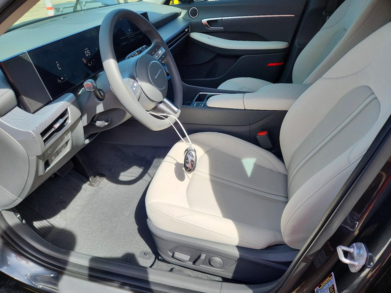 2024 HYUNDAI SONATA SEL photo 7