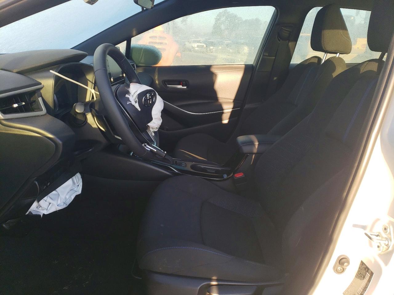 2022 TOYOTA COROLLA SE photo 13