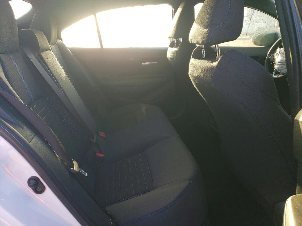 2022 TOYOTA COROLLA SE photo 19