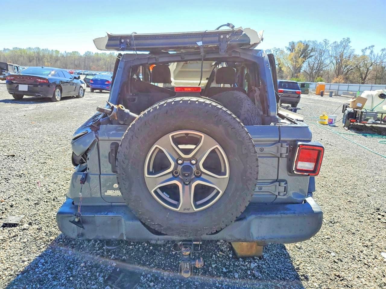 2019 JEEP WRANGLER UNLIMITED SPORT photo 16