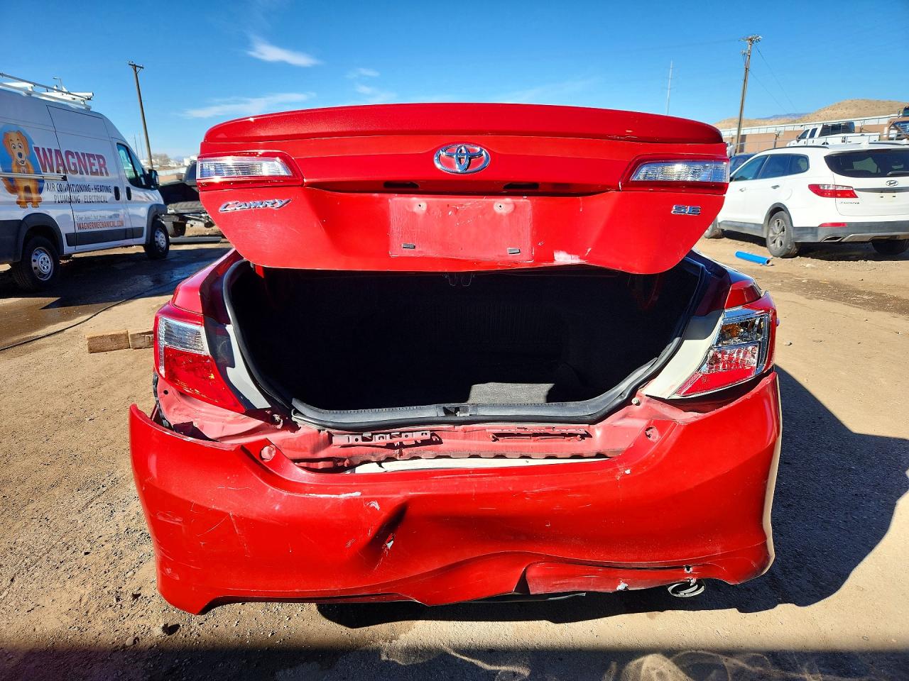 2013 TOYOTA CAMRY SE photo 6