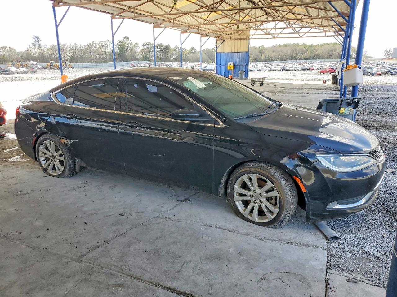 2016 CHRYSLER 200 LIMITED photo 4