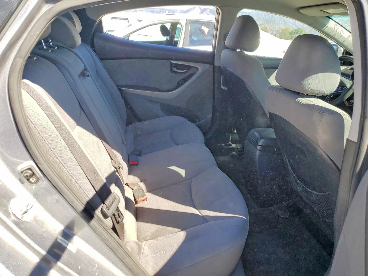 2013 HYUNDAI ELANTRA GLS photo 28
