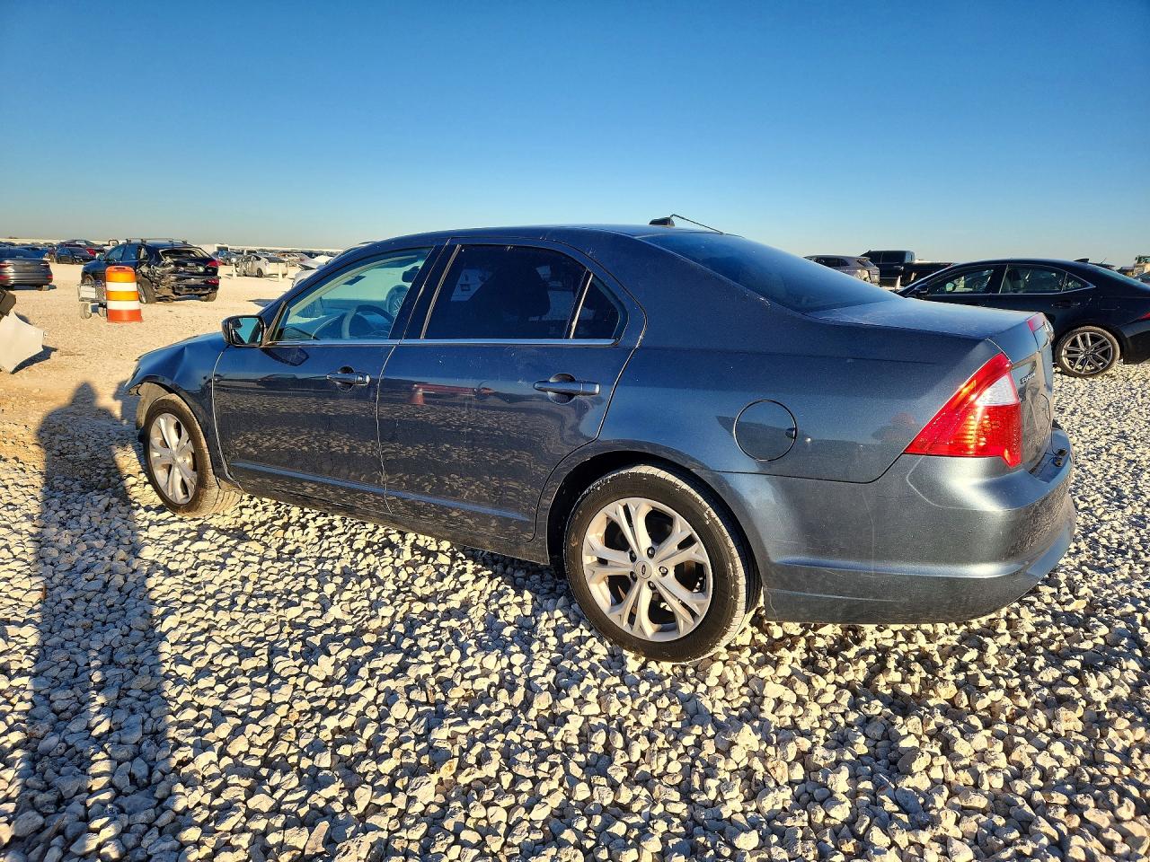 2012 FORD FUSION SE photo 3