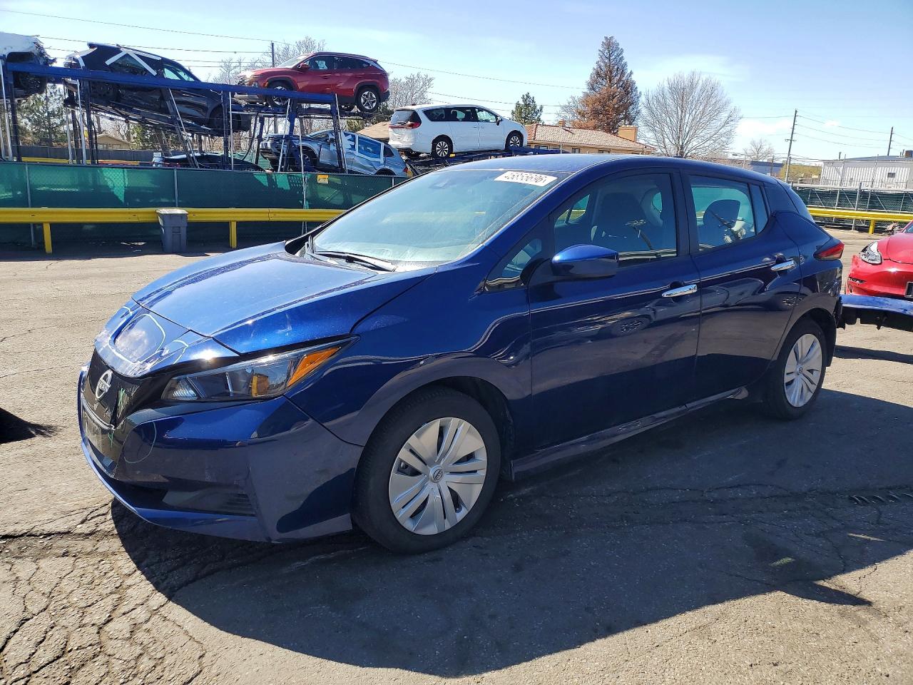 2025 NISSAN LEAF