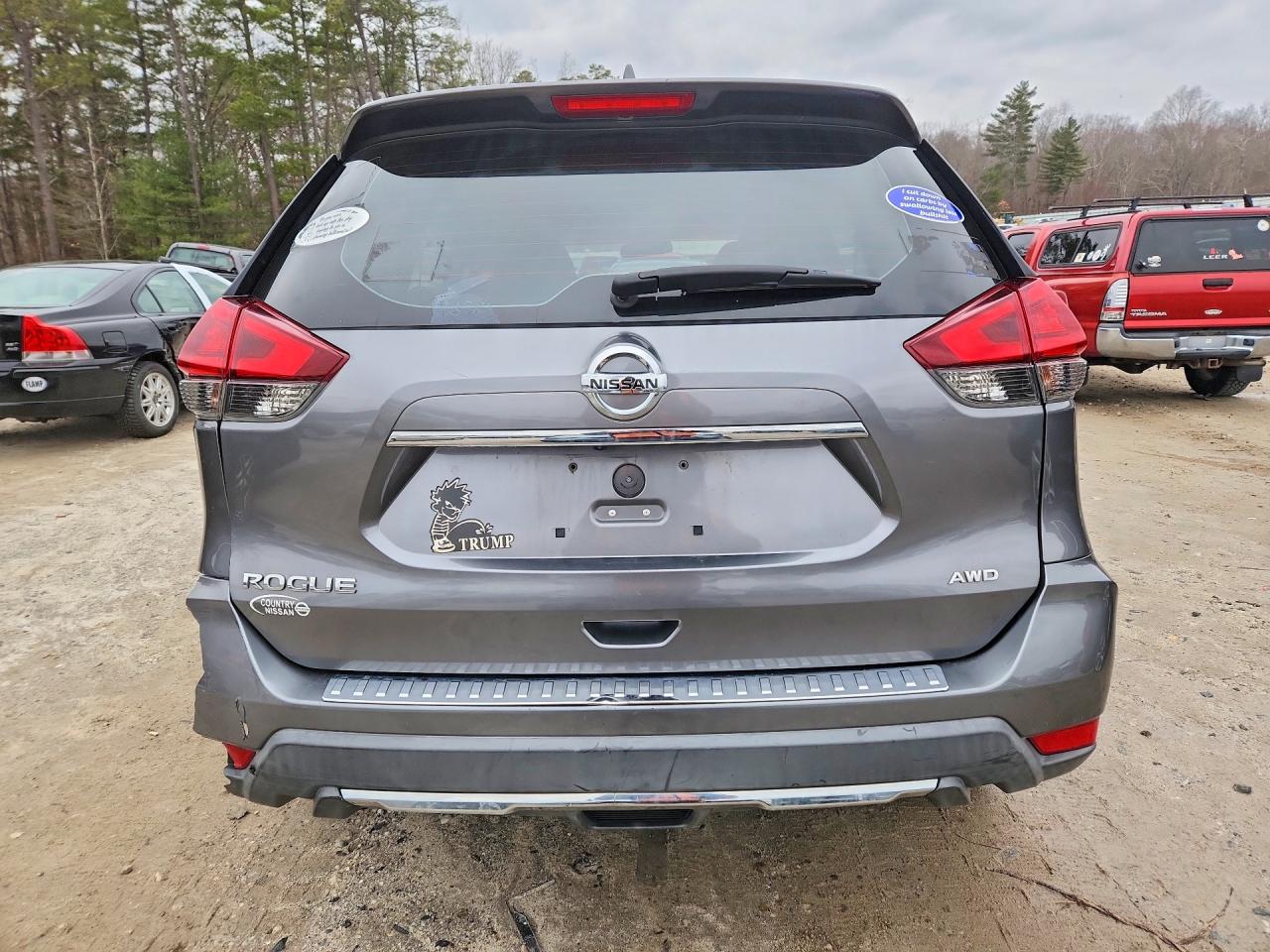 2017 NISSAN ROGUE S photo 6