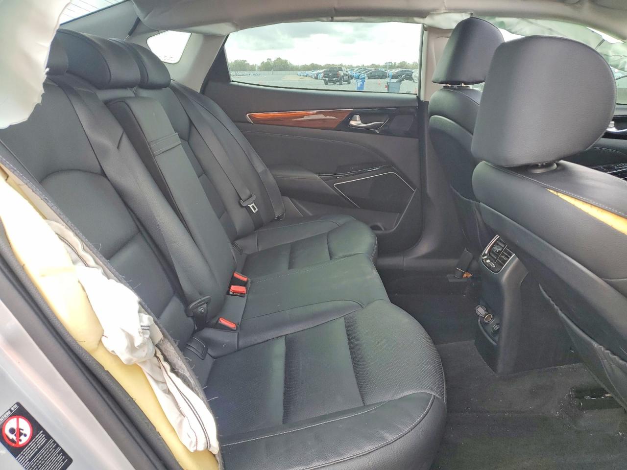 2017 KIA CADENZA PREMIUM photo 28