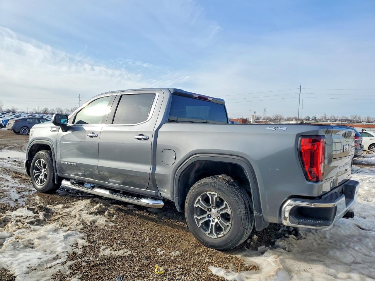2022 GMC SIERRA LIMITED K1500 SLT photo 3