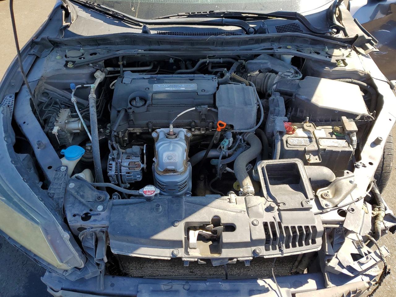 2015 HONDA ACCORD photo 11