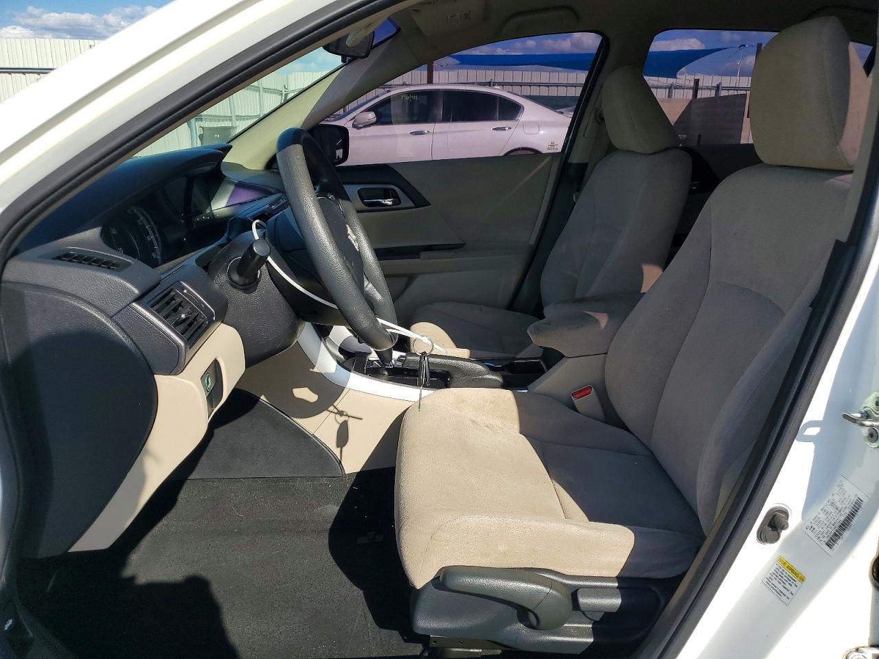 2013 HONDA ACCORD LX photo 7