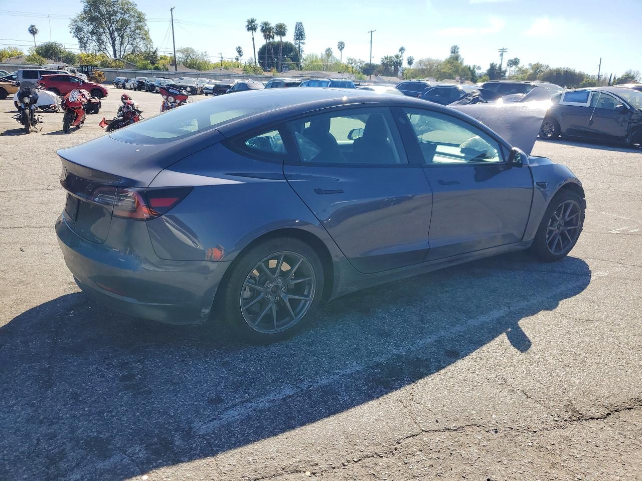 2023 TESLA MODEL 3 photo 3
