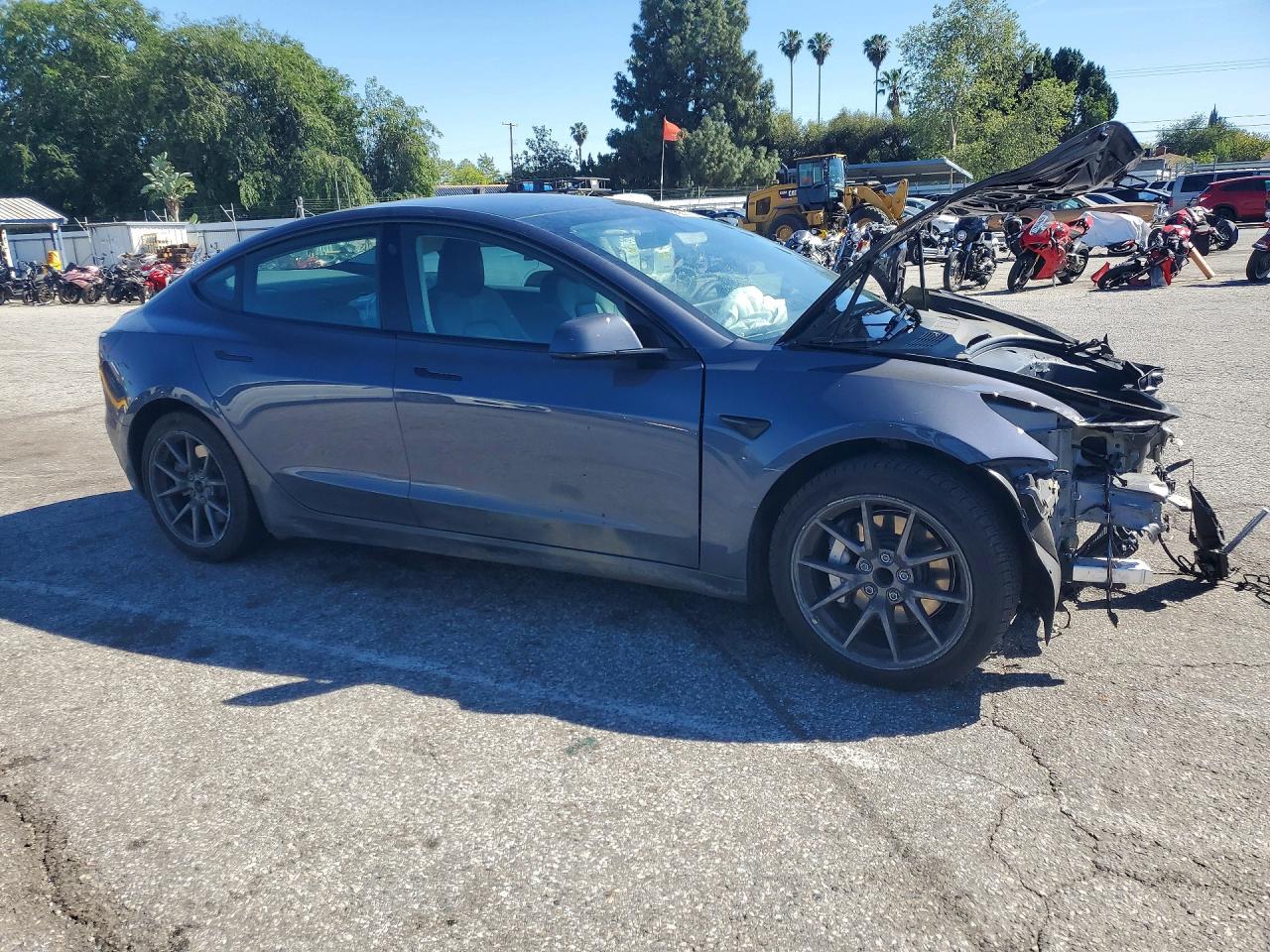 2023 TESLA MODEL 3 photo 4