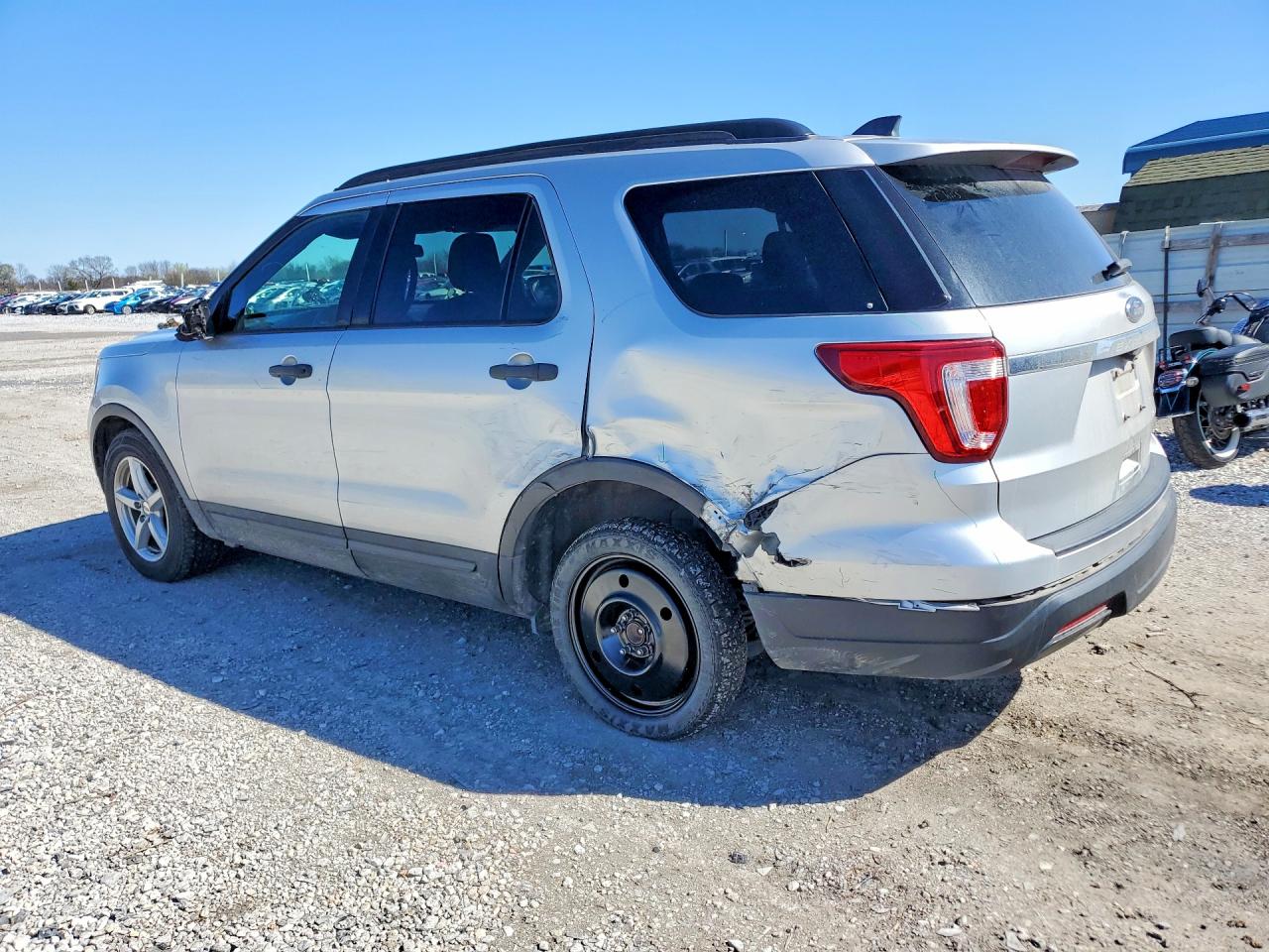 2018 FORD EXPLORER photo 2