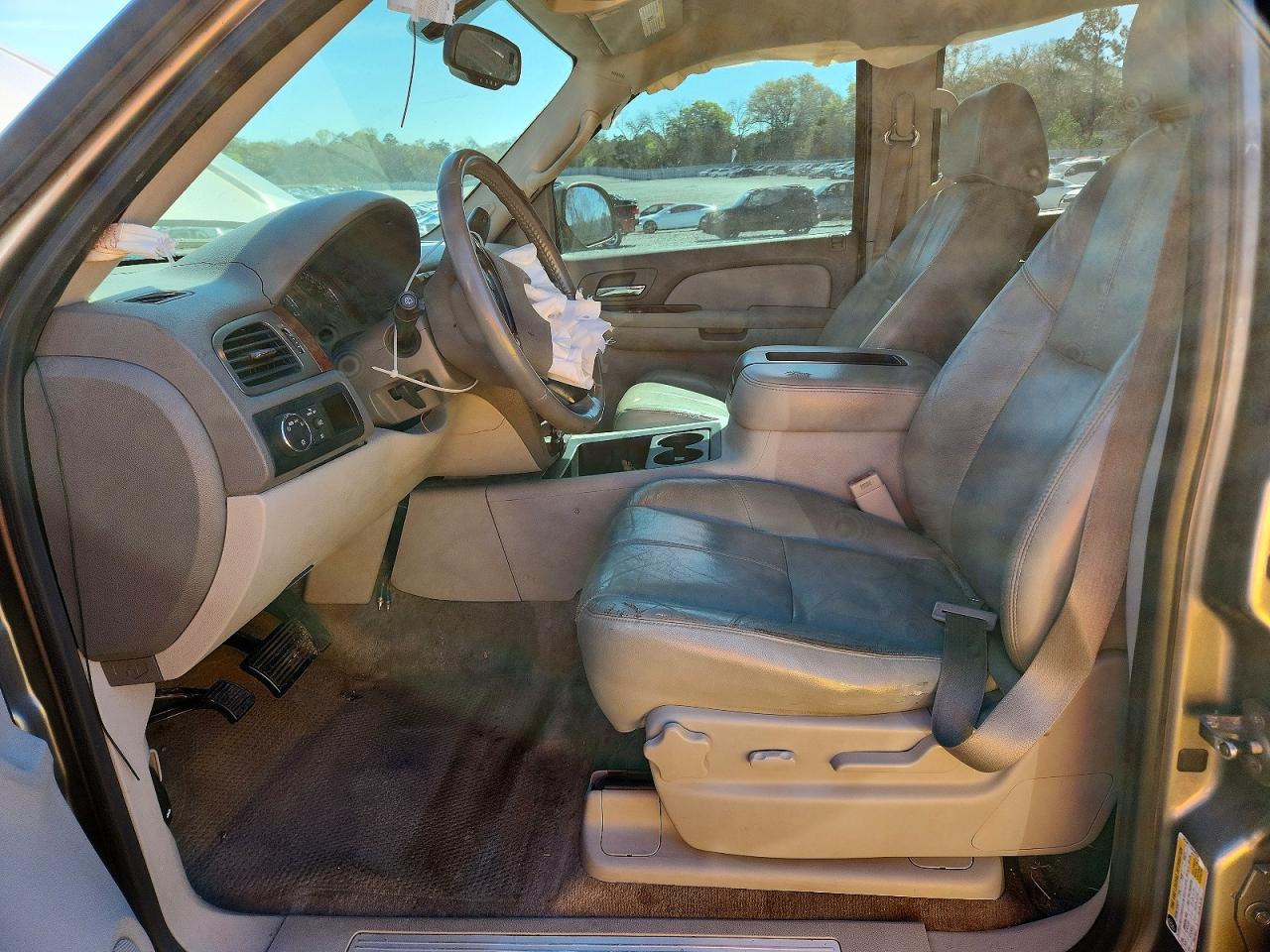 2008 CHEVROLET SUBURBAN C1500 LS photo 13