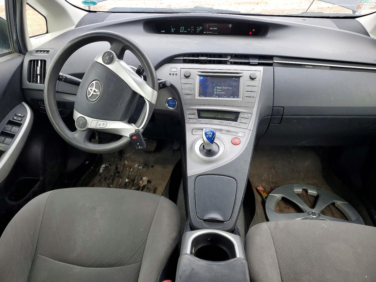 2012 TOYOTA PRIUS TWO photo 22