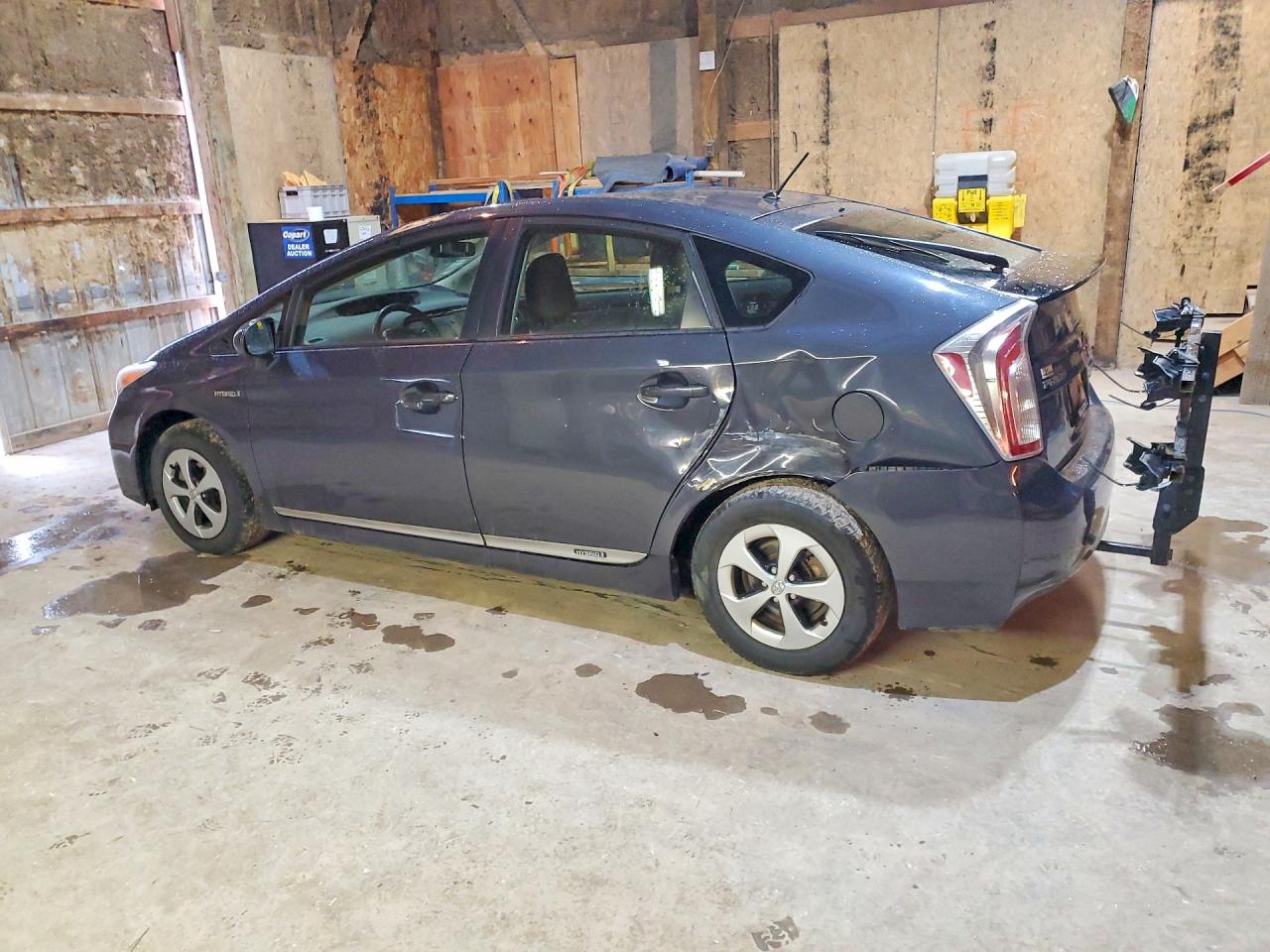 2012 TOYOTA PRIUS TWO photo 4