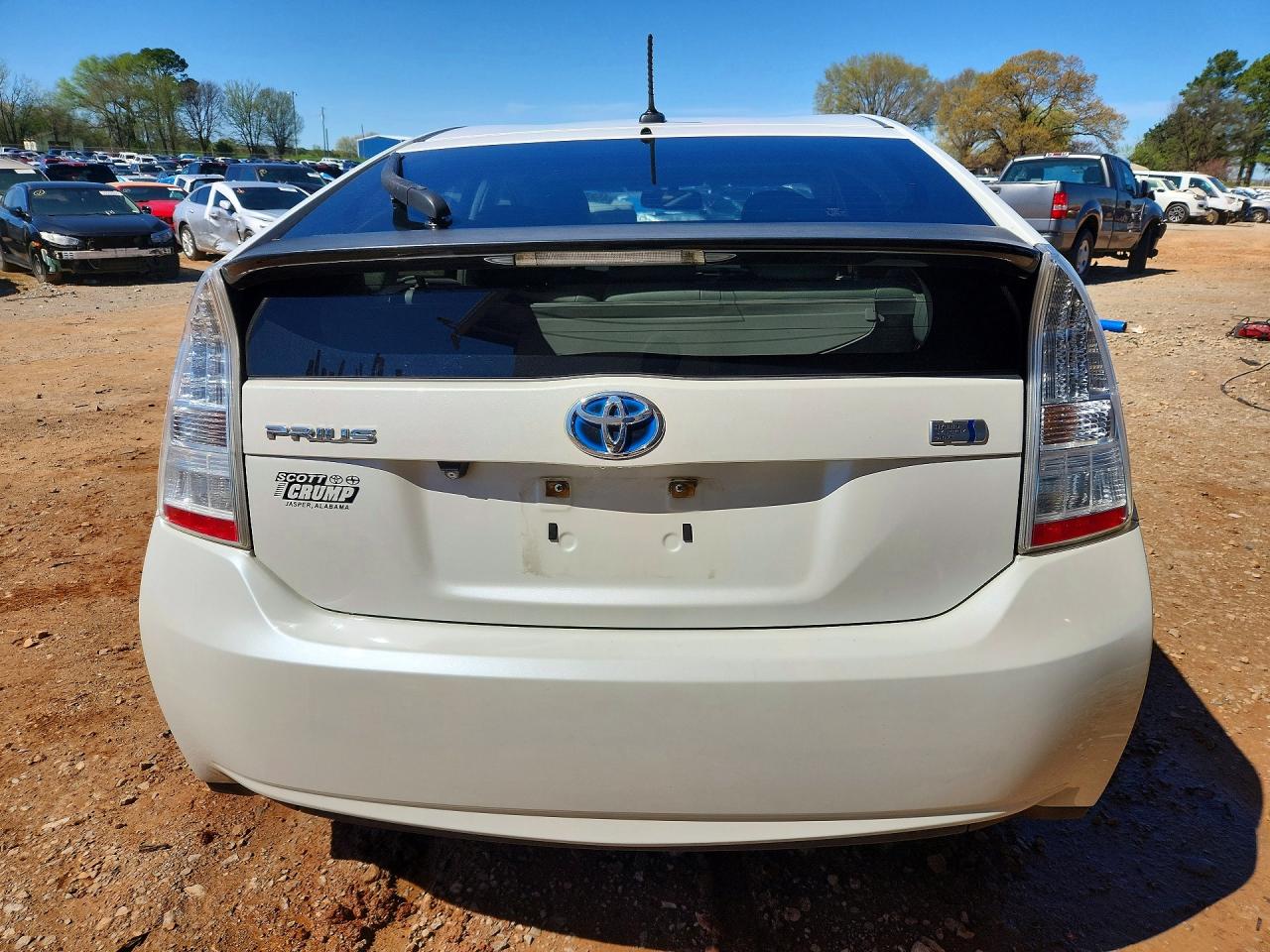 2011 TOYOTA PRIUS TWO photo 6
