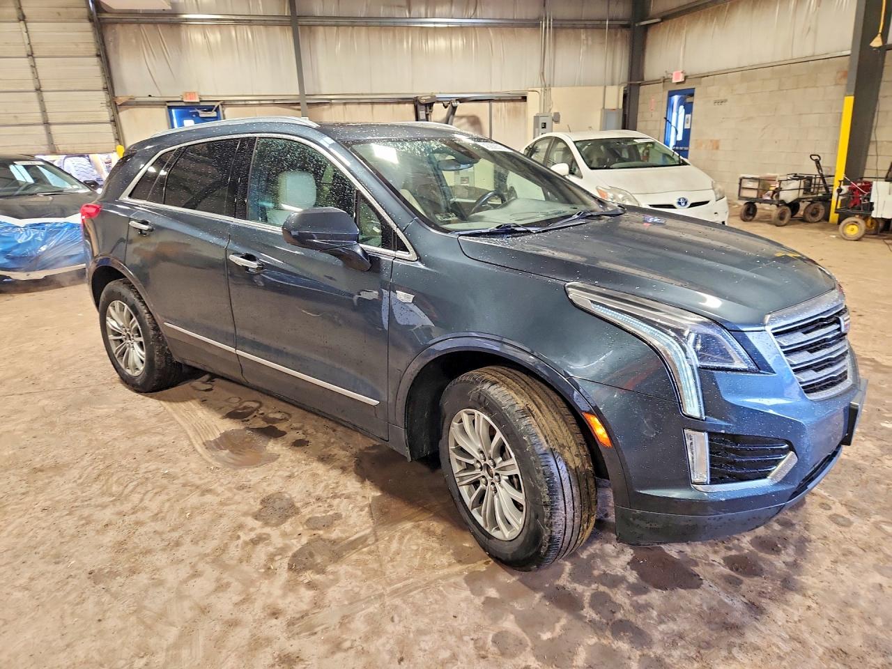 2019 CADILLAC XT5 LUXURY photo 4