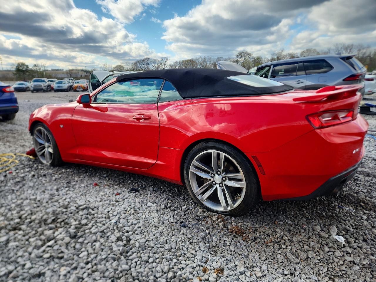2017 CHEVROLET CAMARO LT photo 4