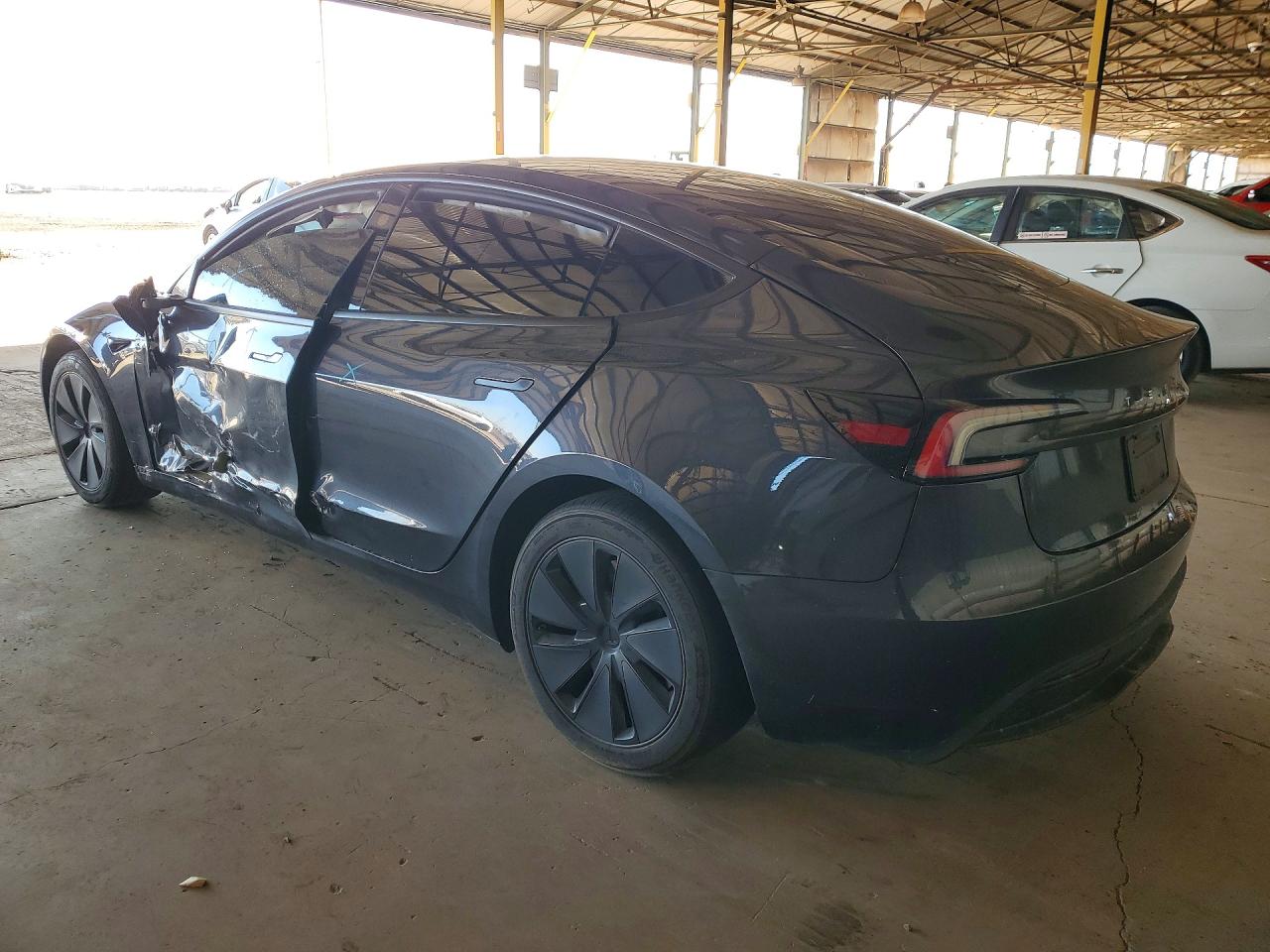 2024 TESLA MODEL 3 photo 2