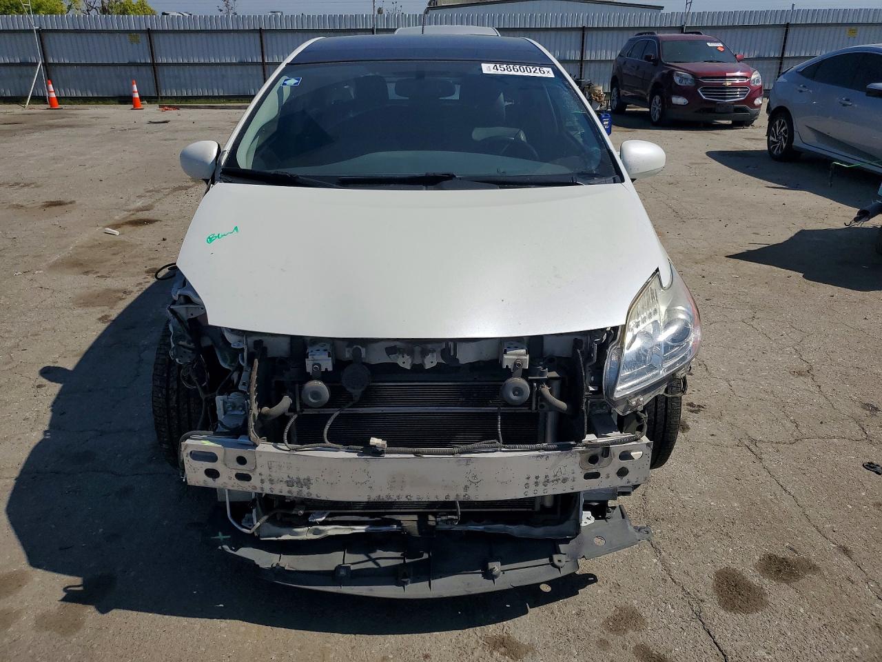 2015 TOYOTA PRIUS FOUR photo 5