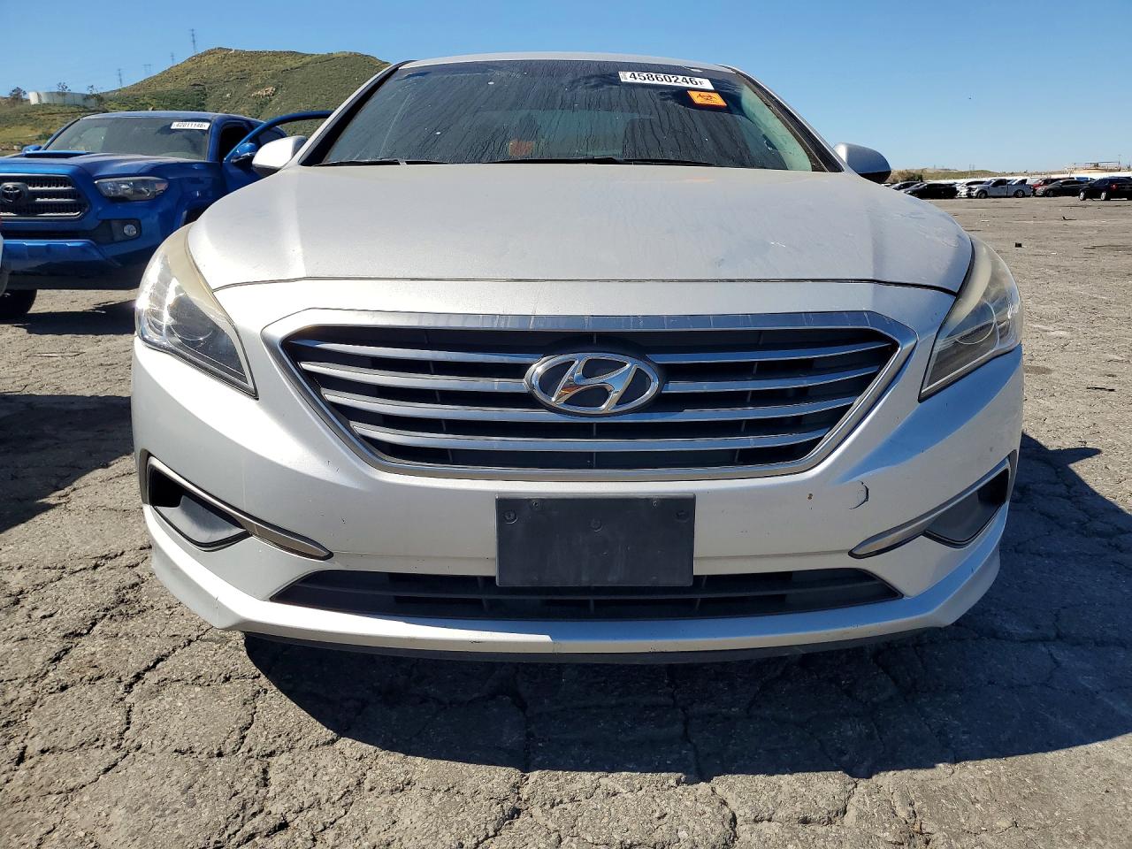 2017 HYUNDAI SONATA BASE photo 9