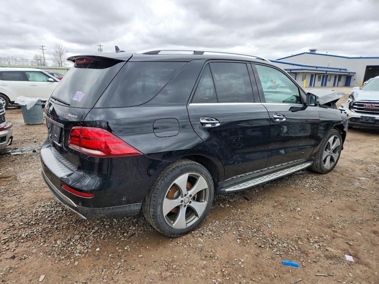 2017 MERCEDES-BENZ GLE 350 4MATIC photo 9