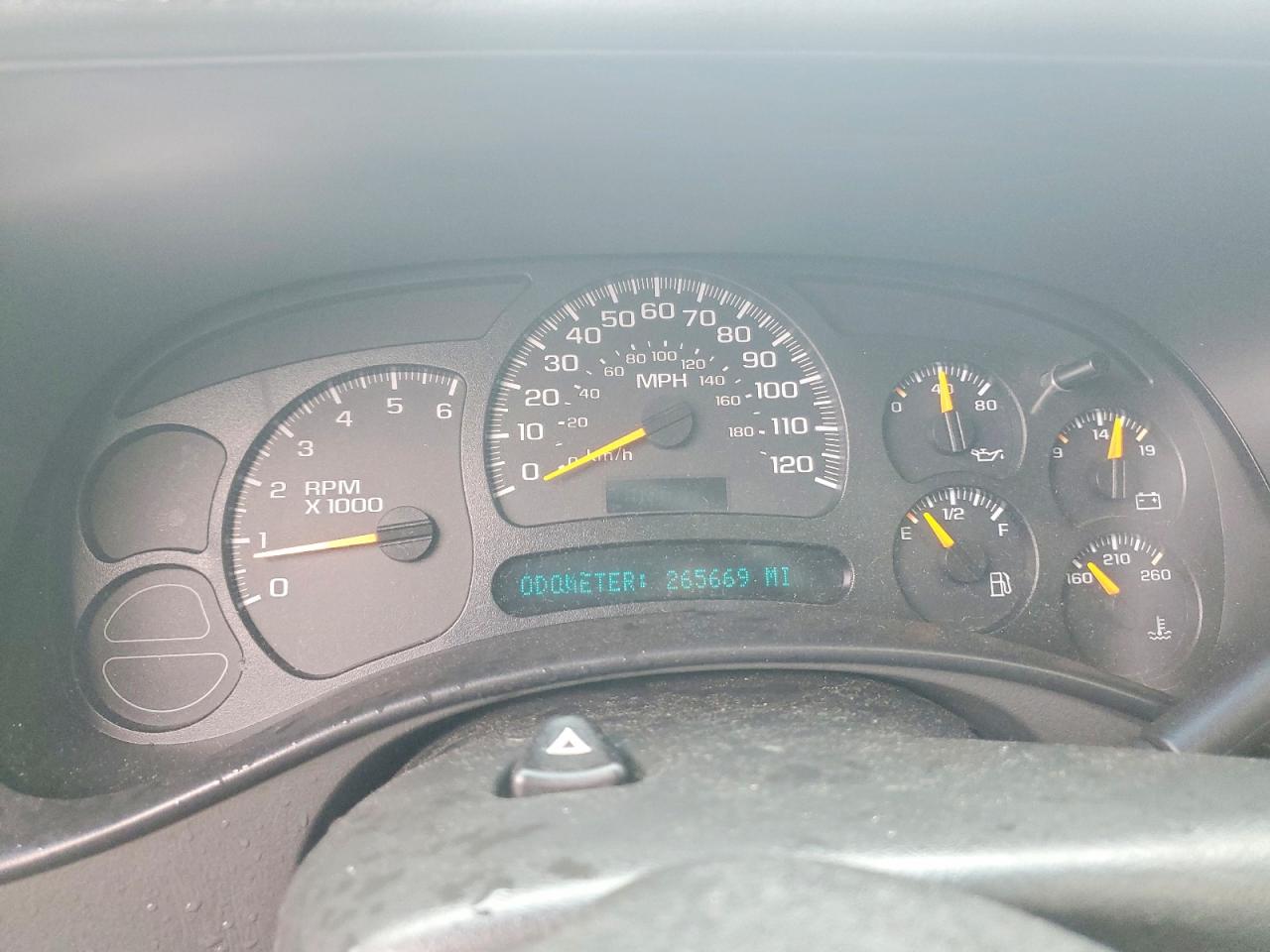2005 CHEVROLET SILVERADO K1500 photo 9