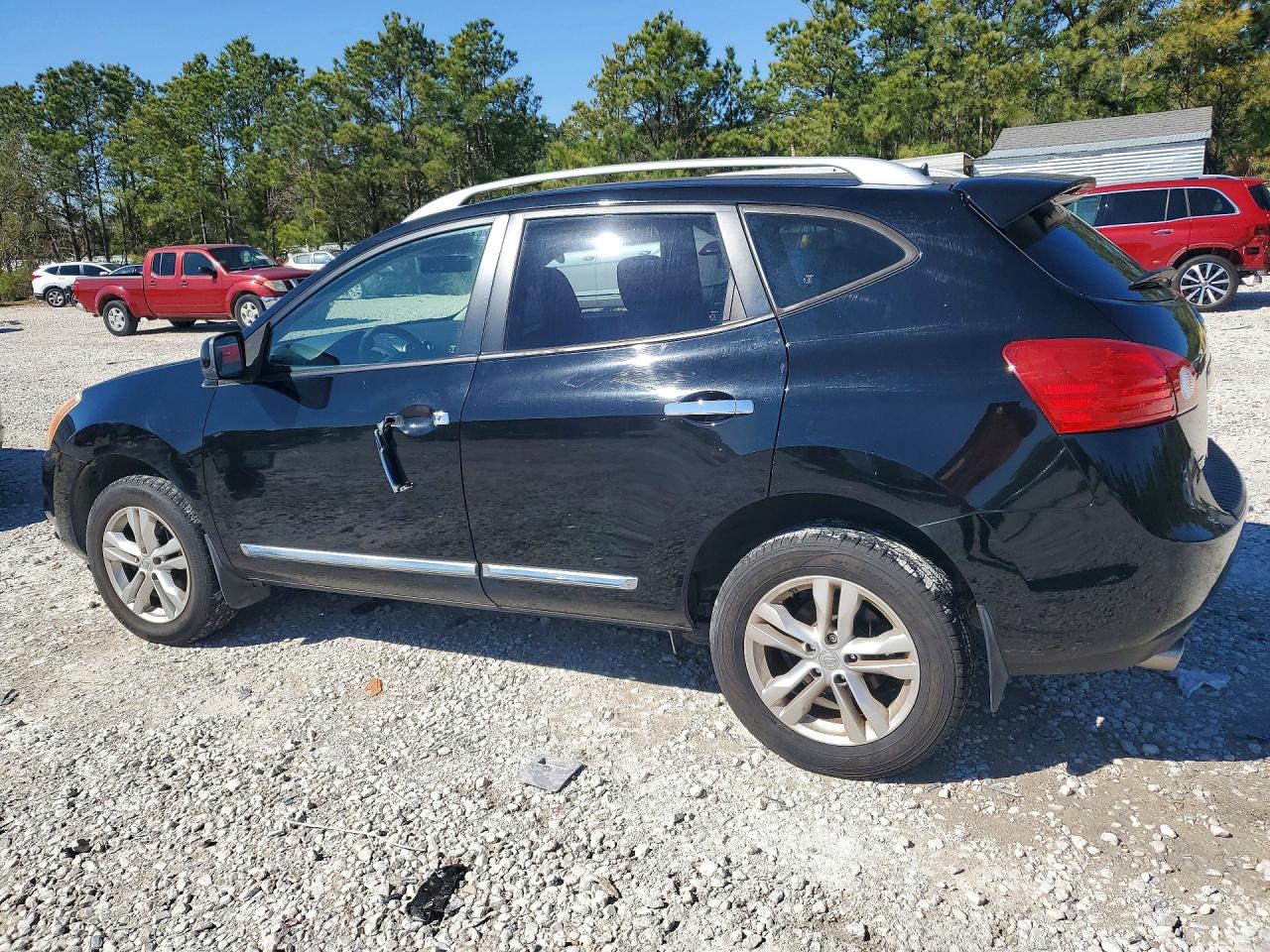2013 NISSAN ROGUE S photo 2