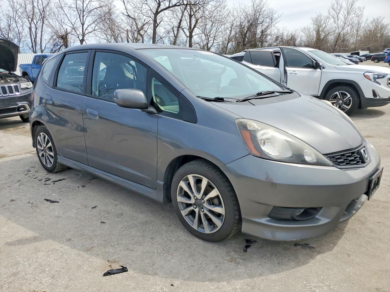 2013 HONDA FIT SPORT photo 4