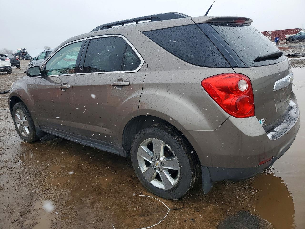 2010 CHEVROLET EQUINOX LT photo 3