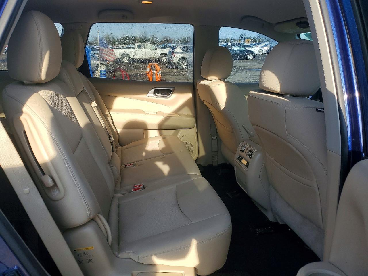 2017 NISSAN PATHFINDER S photo 21