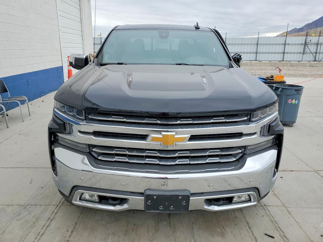 2019 CHEVROLET SILVERADO K1500 LTZ photo 9