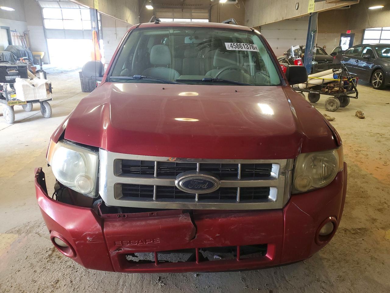 2008 FORD ESCAPE XLT photo 5