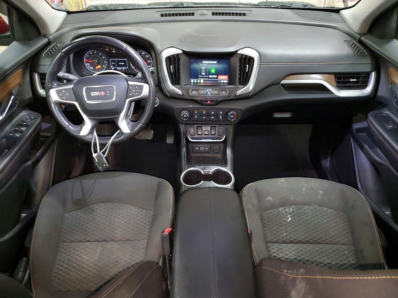 2018 GMC TERRAIN SLE photo 8
