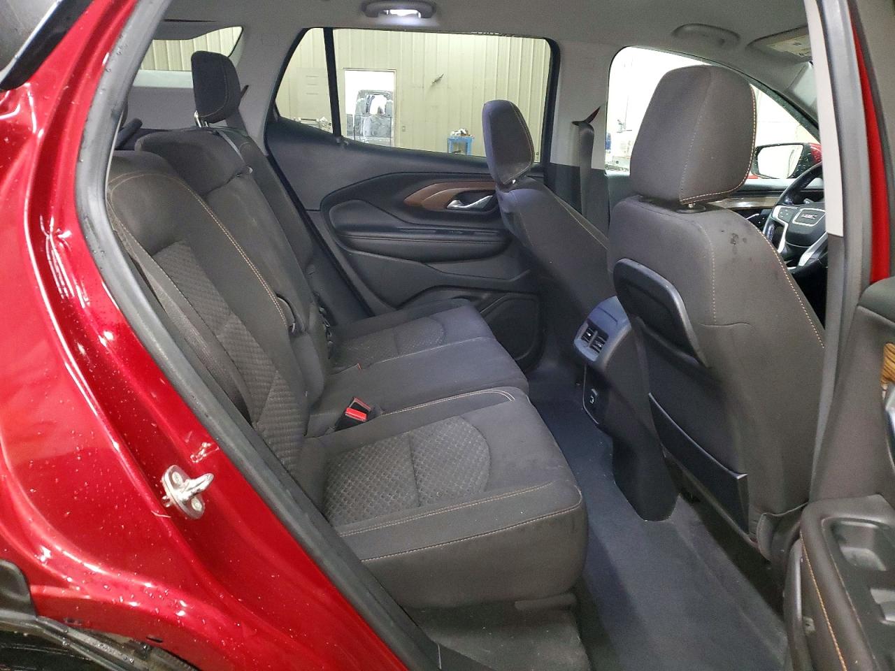 2018 GMC TERRAIN SLE photo 11