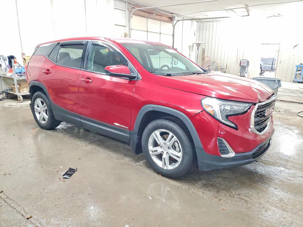 2018 GMC TERRAIN SLE photo 4