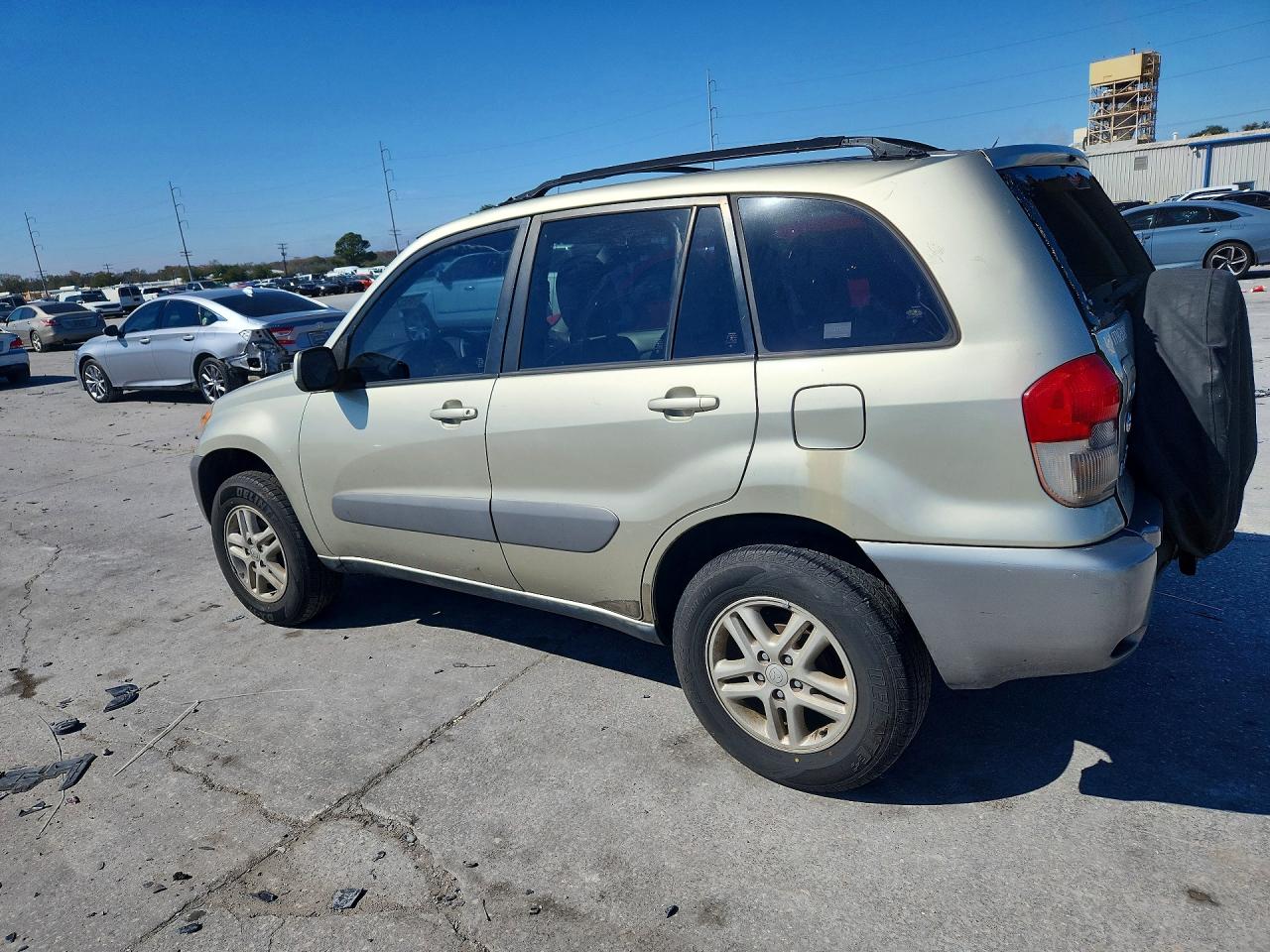 2001 TOYOTA RAV4 photo 2