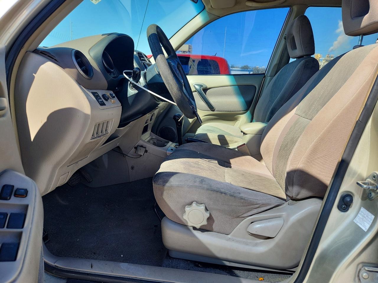 2001 TOYOTA RAV4 photo 7