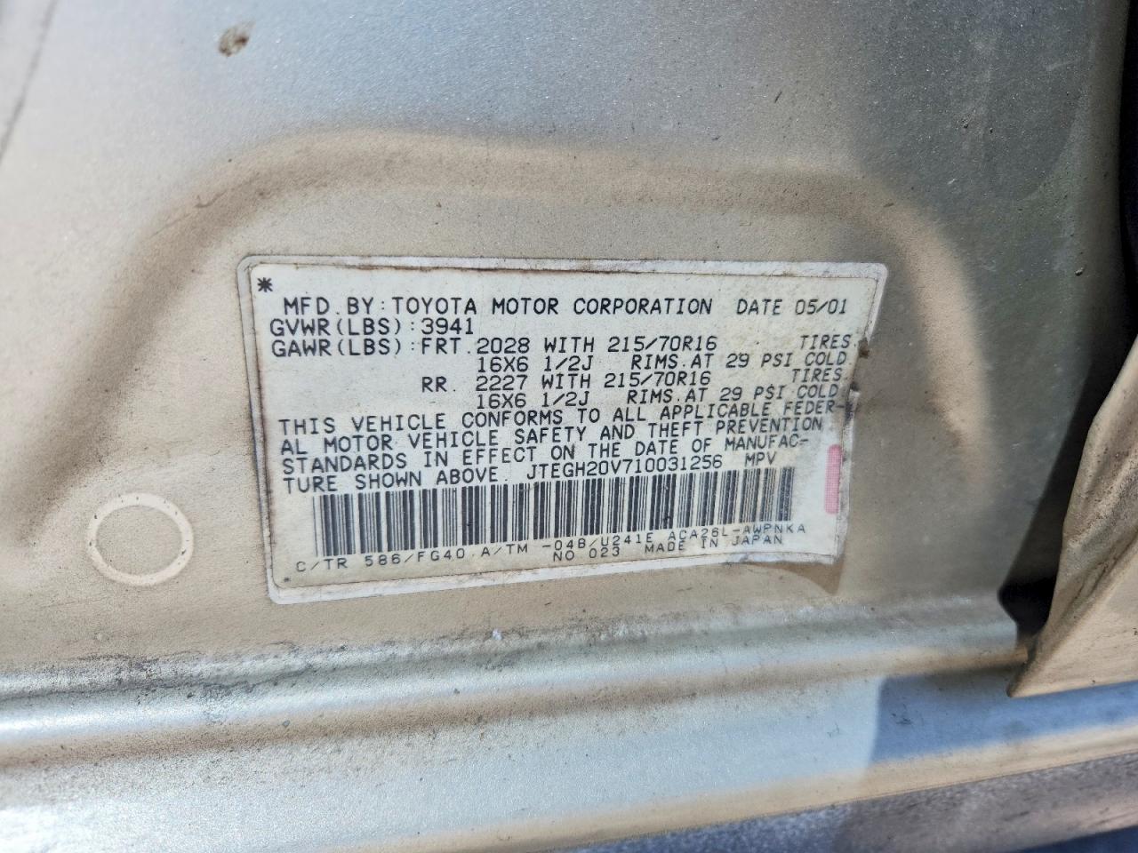 2001 TOYOTA RAV4 photo 13