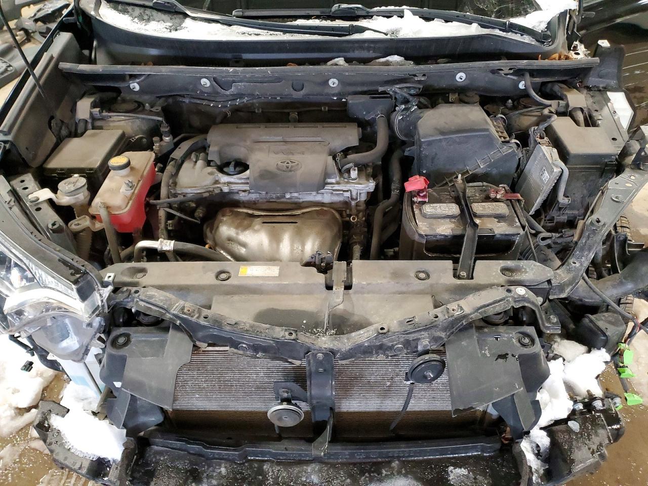 2018 TOYOTA RAV4 XLE photo 12