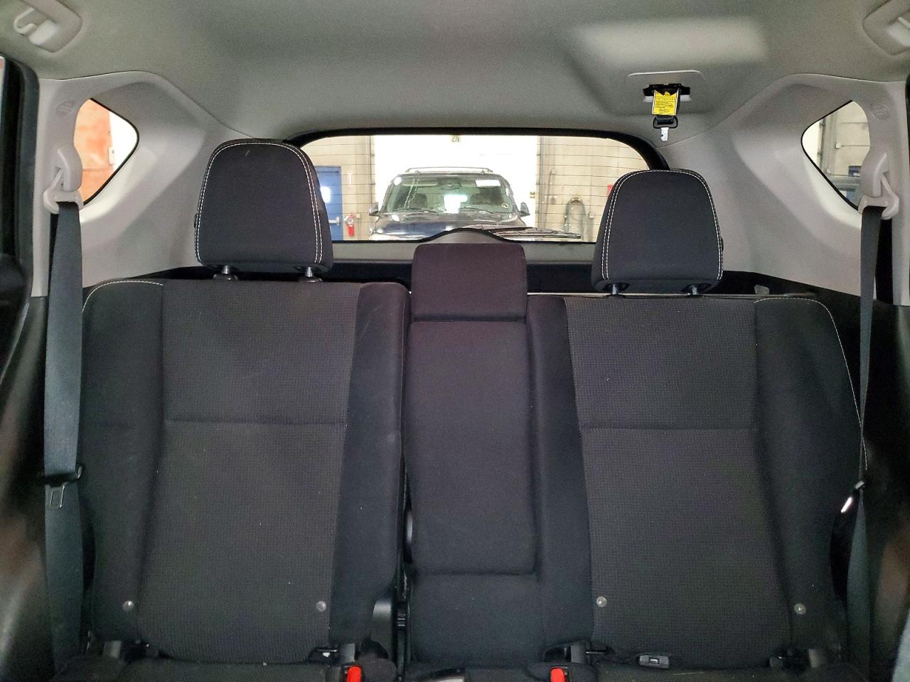 2018 TOYOTA RAV4 XLE photo 10