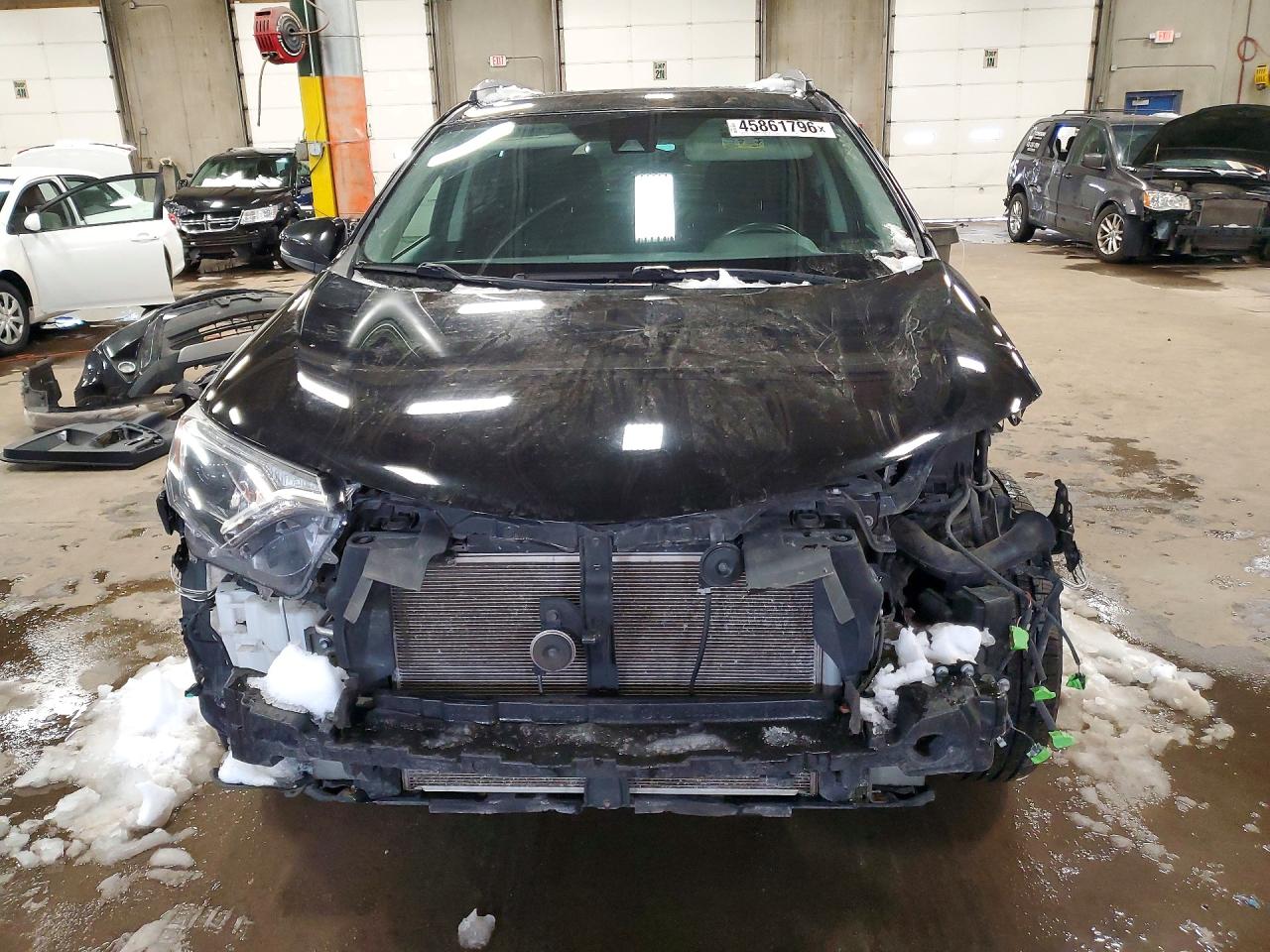 2018 TOYOTA RAV4 XLE photo 5