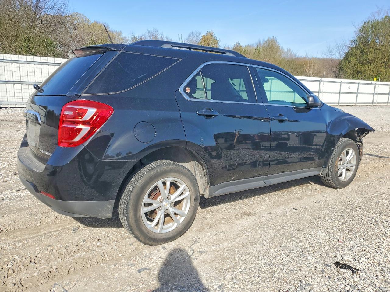2016 CHEVROLET EQUINOX LT photo 3