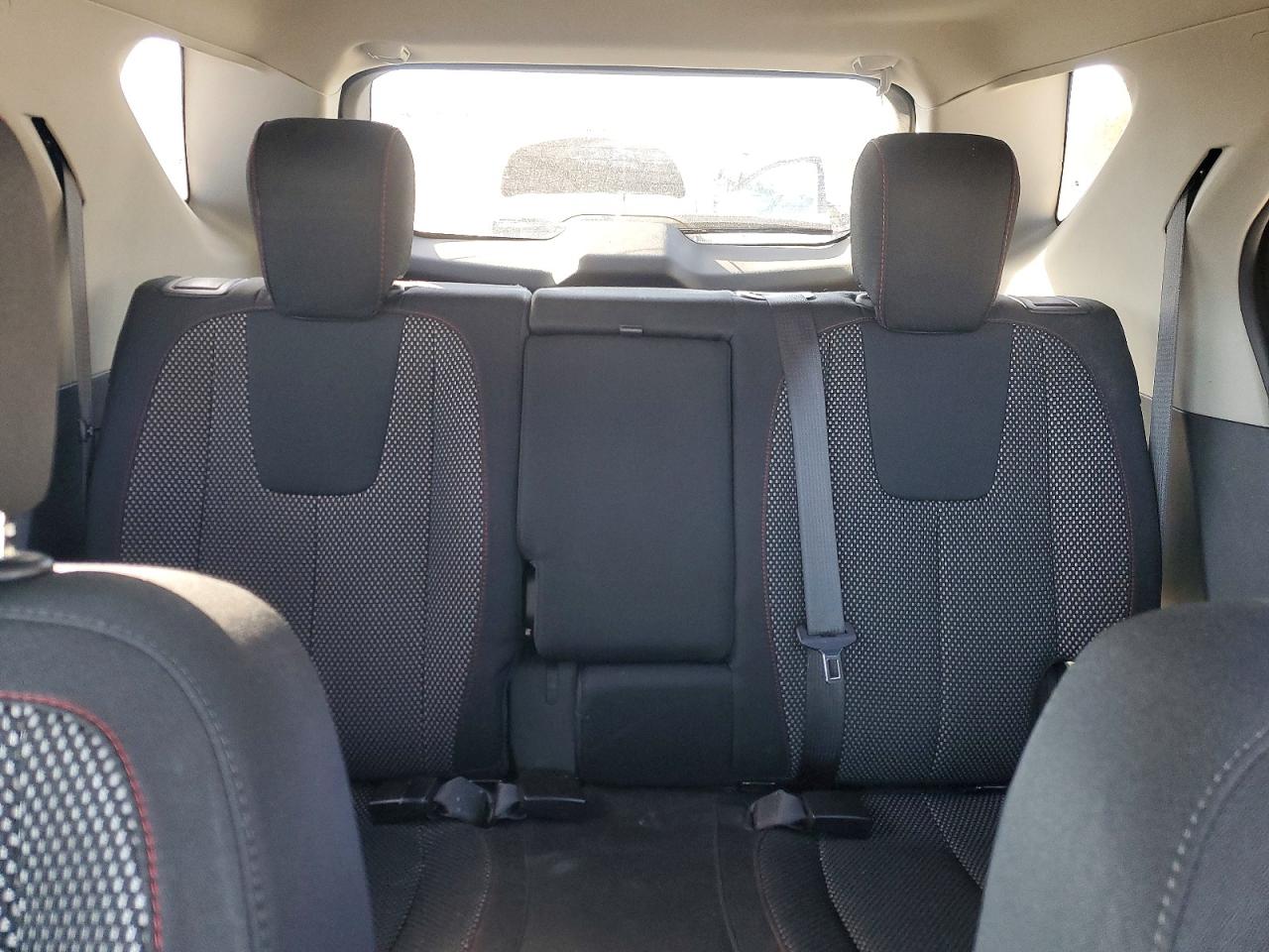 2016 CHEVROLET EQUINOX LT photo 10