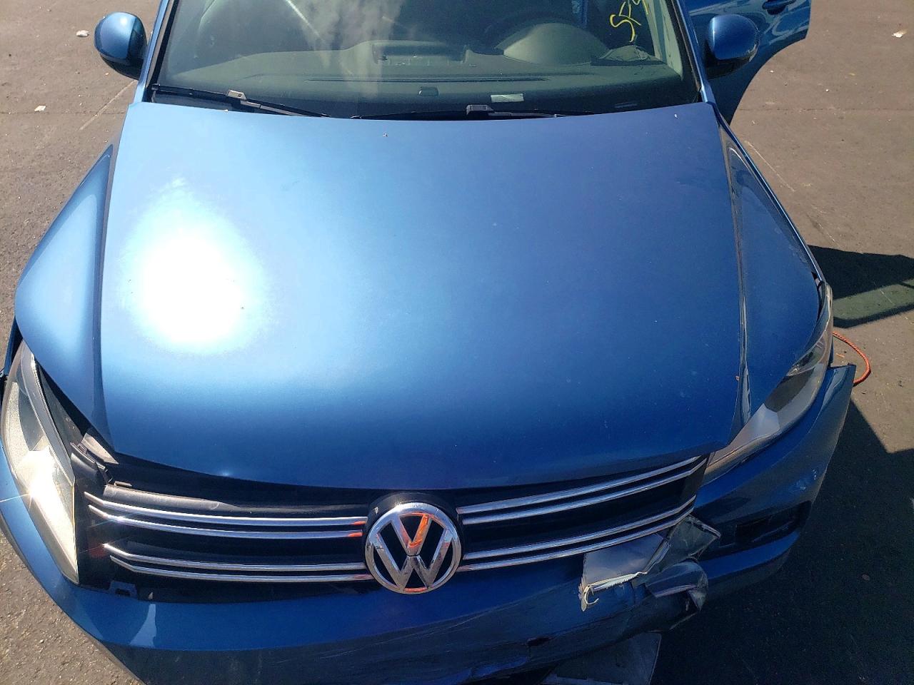 2017 VOLKSWAGEN TIGUAN S photo 23